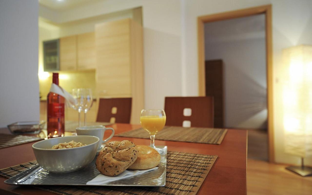 Aboriginal Budapest Apartments Bagian luar foto